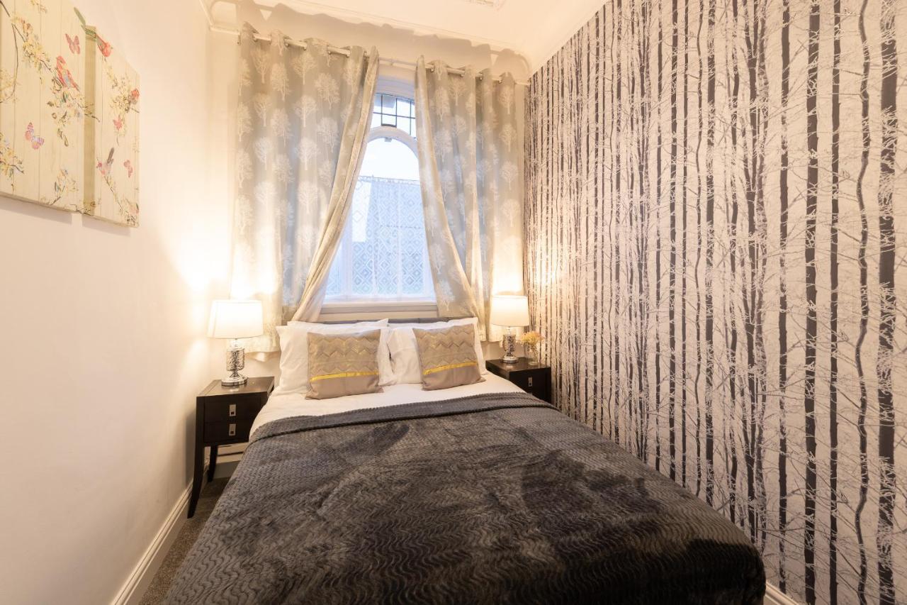 Crosby Apartments ลิเวอร์พูล ภายนอก รูปภาพ