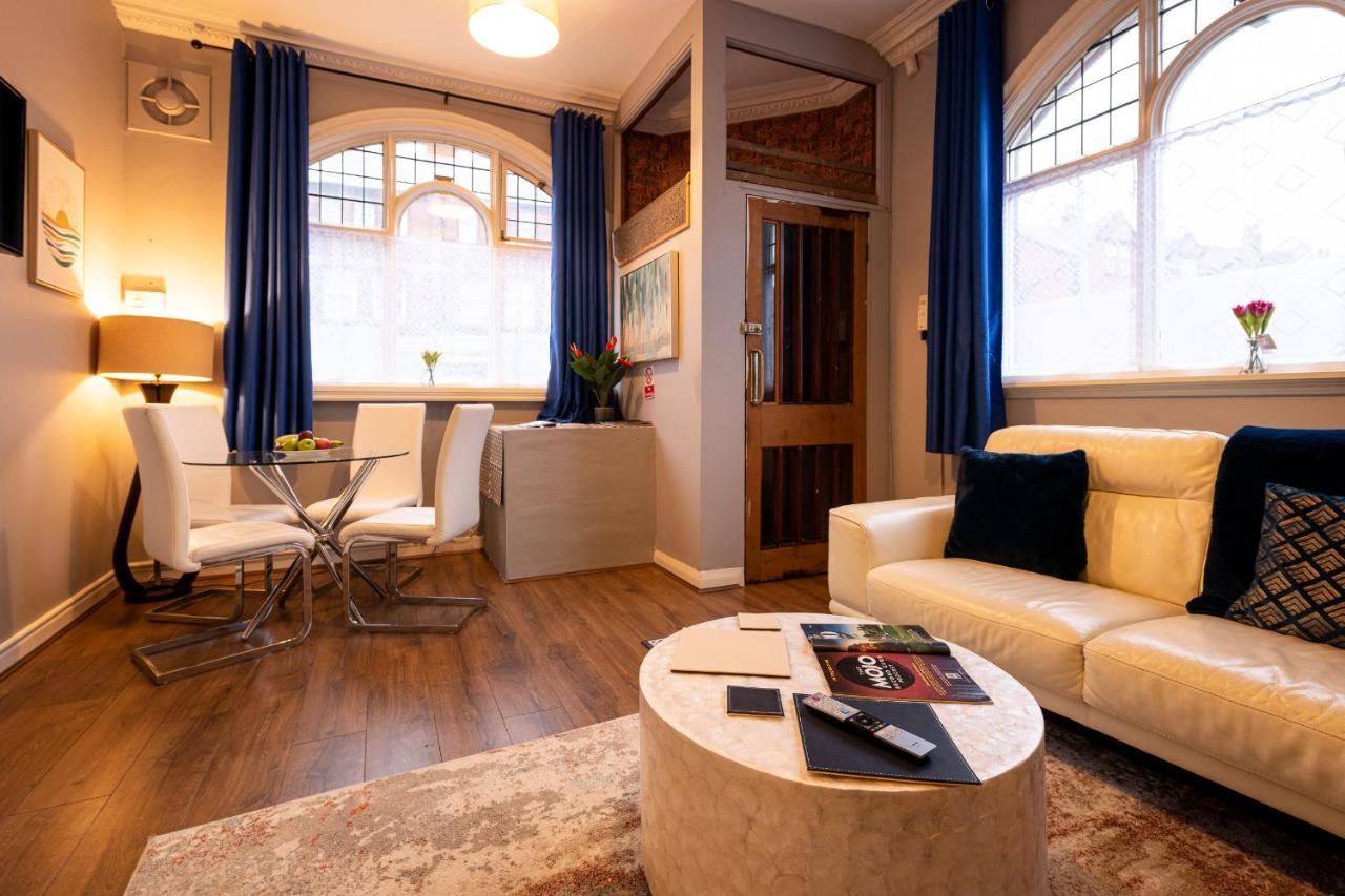 Crosby Apartments ลิเวอร์พูล ภายนอก รูปภาพ